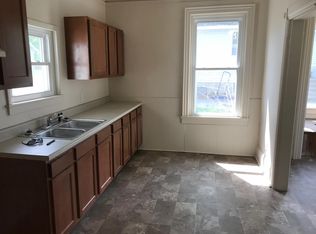 617 Dunham St, Burlington, IA 52601