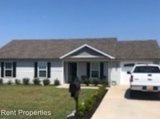 124 Bob White Trl, Oak Grove, KY 42262