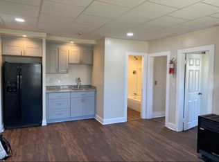 262 Robinson St APT 1, Woonsocket, RI 02895