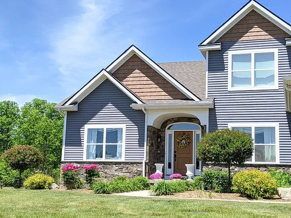 7728 Fox Trce, Dexter, MI 48130