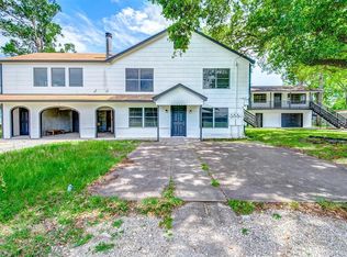 105 W Linney St #2, Dayton, TX 77535