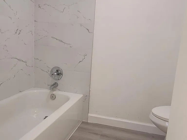 601 SW 75th St #103 — Photo 19