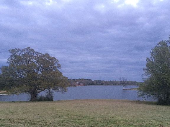 4th image of 102 East Briar Lake Dr