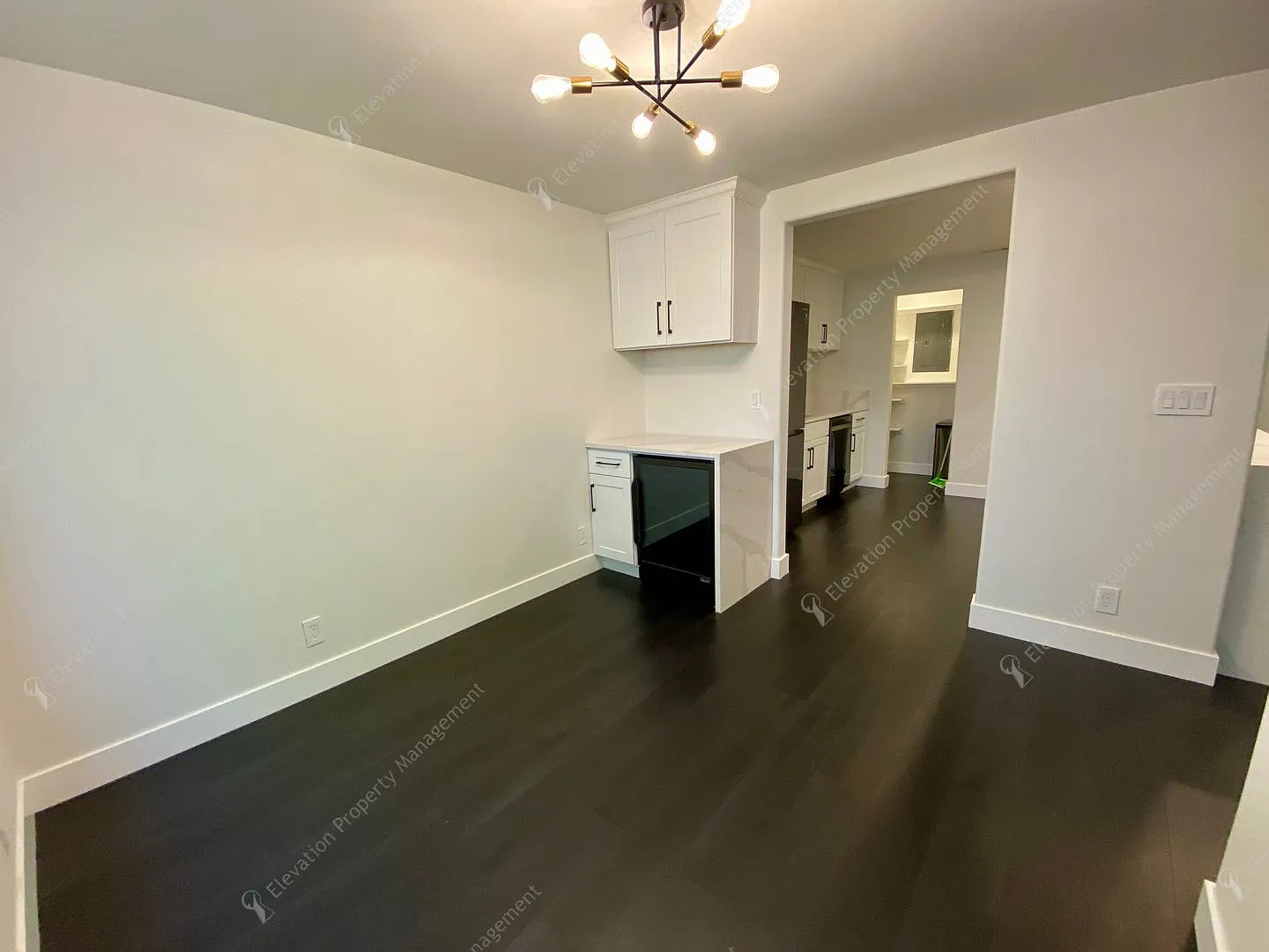 Renovated 1 BR - 1.5 BA Condo near Downtown Bend! — Photo 4