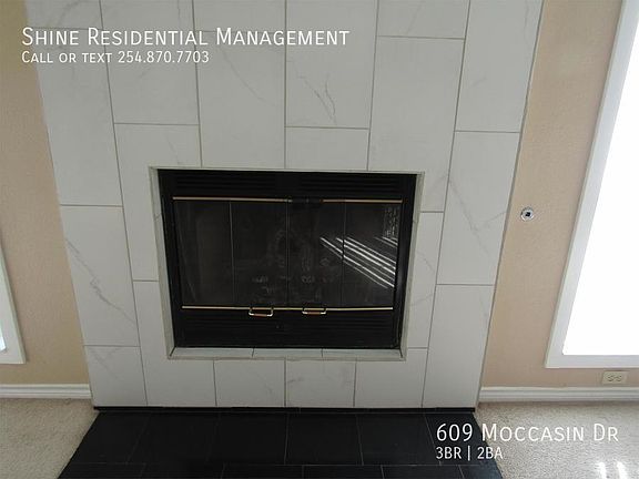 5th image of 609 Moccasin Dr