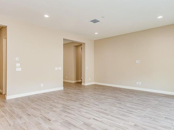 4th image of 3470 W Mountain Vista Dr