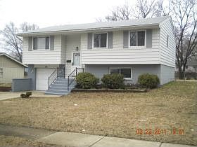 1st image of 604 Auburn Ln