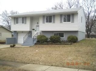 604 Auburn Ln, Schaumburg, IL 60193