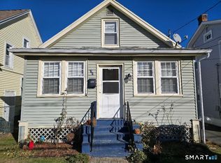 39 Lockhart Avenue, Waterbury, CT 06705