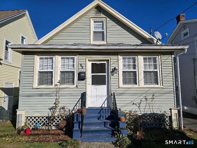 39 Lockhart Avenue, Waterbury, CT, 06705