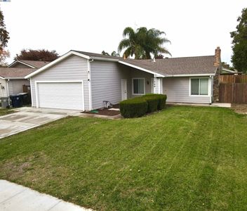 1349 Grendel Way, Sacramento, CA, 95833