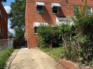 5122 H St SE, Washington, DC
