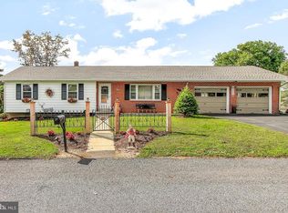 10 Ruth Ave, Wernersville, PA 19565