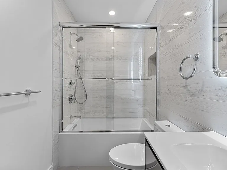 531 Newbury St #1K — Photo 5