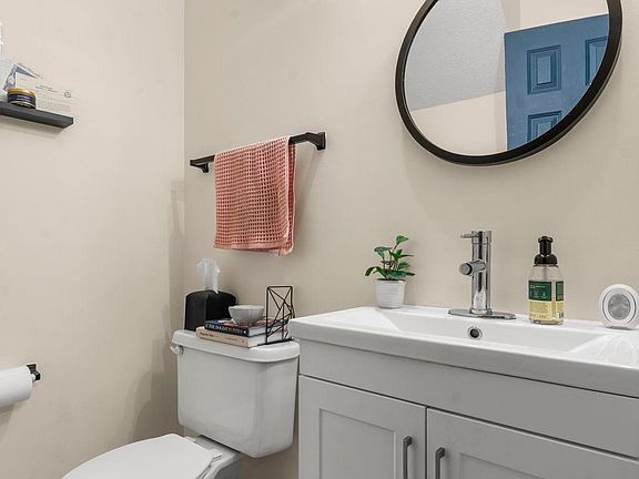 5th image of 6292 158th St W #66
