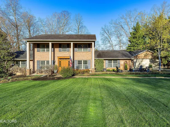 805 Kempton Rd, Knoxville, TN 37909