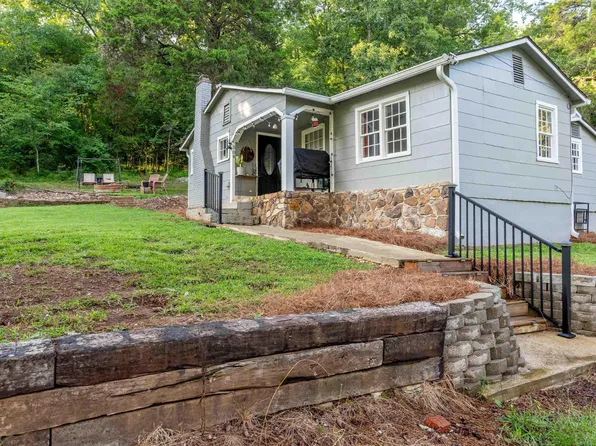 504 7th Ave E, Oneonta, AL 35121