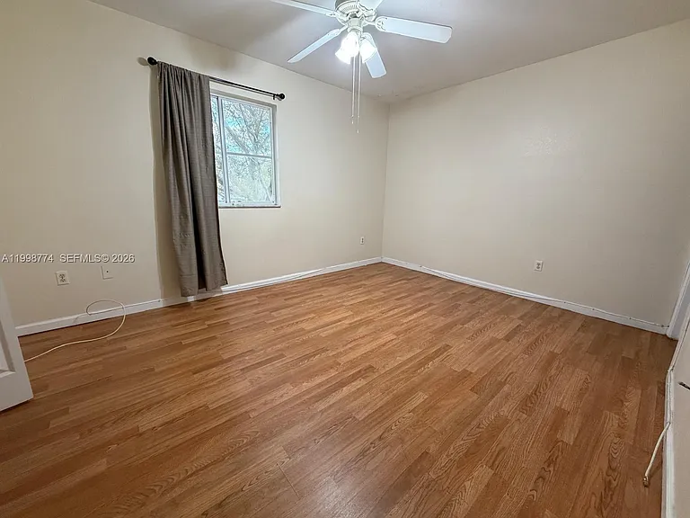 8246 SW 27th St #103 — Photo 14