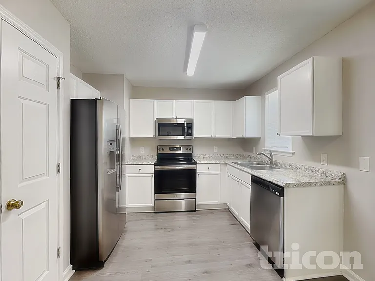 105 Pinto Ln — Photo 6