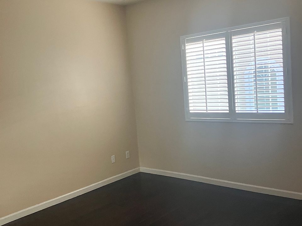 1st image of 2761 A St