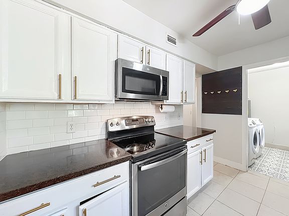 Kitchen, granite counter tops, laundry room