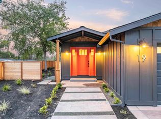 19 Bates Blvd, Orinda, CA 94563