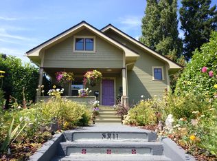 6011 41st Ave SW, Seattle, WA 98136