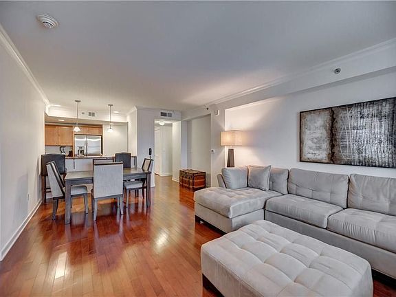 2nd image of 1135 Shelby St APT 2611
