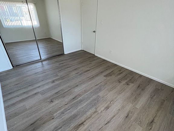 5th image of 7629 Normal Ave #7633
