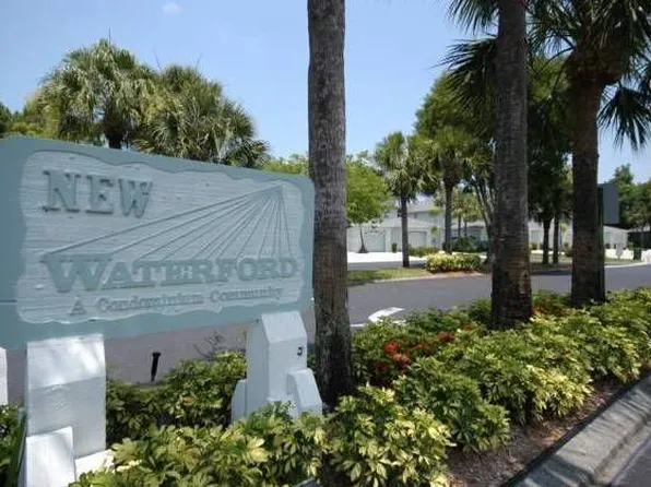 815 New Waterford Dr APT 102, Naples, FL 34104