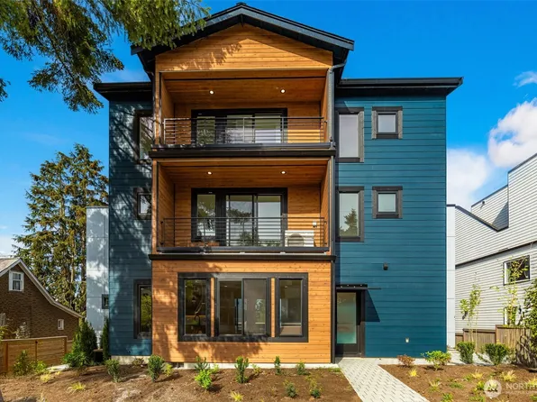 3833 Woodlawn Avenue N, Seattle, WA 98103