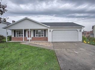 30 Honeysuckle Dr, Mechanicsburg, PA 17050
