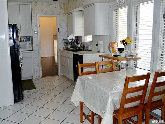 4th image of 87 Dollard Dr