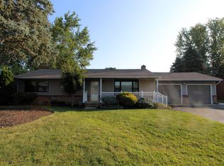 142 Crestview Dr, Rossville, IN 46065