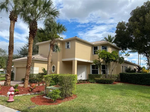 2486 Bay Isle Dr, Fort Lauderdale, FL 33327