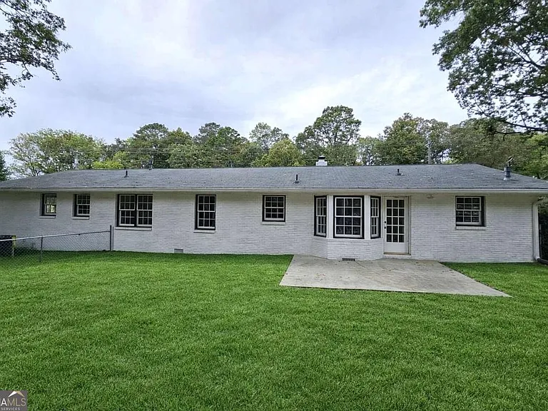 999 Braselton Hwy — Photo 20