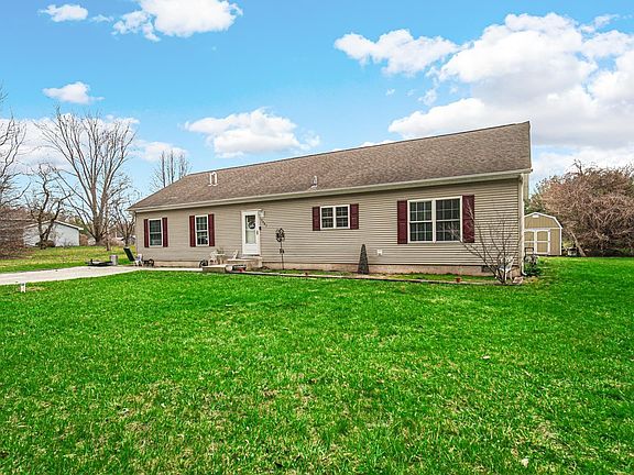 4th image of 3087 River Dr