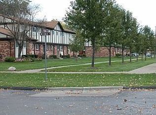 4900 Heather Pl, Wayne, MI 48184