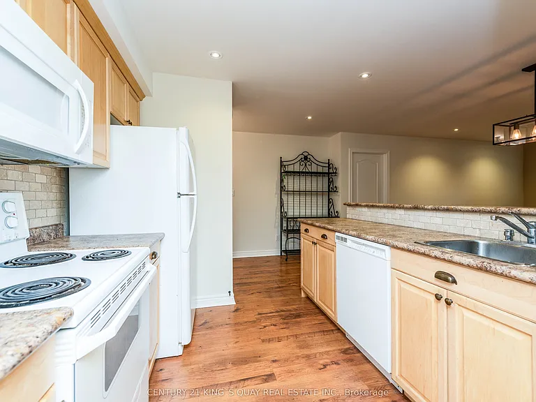1 River Bend Rd #LL1 — Photo 17