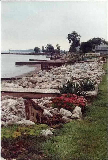 12465 Lagoon Dr photo 1