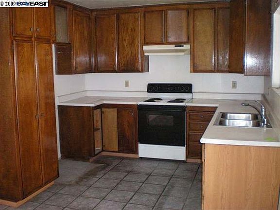 3rd image of 4437 Callecita Ct