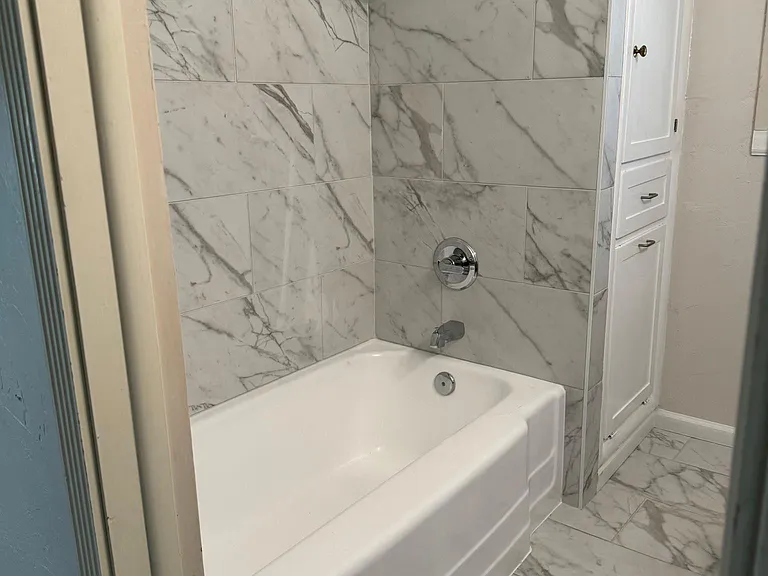 2125 Belleview Dr — Photo 16