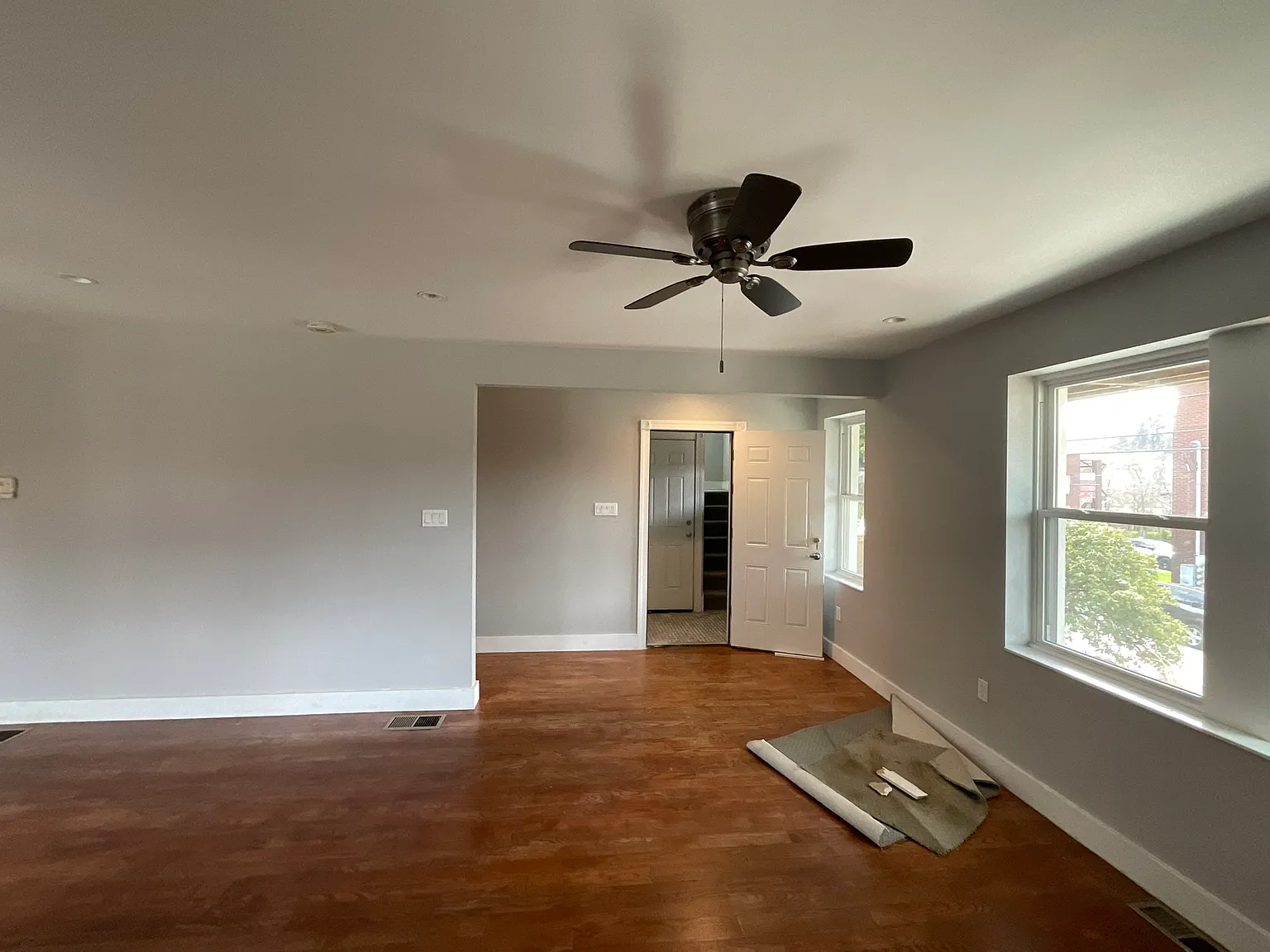 500 Halsey Ave - Apt 1 — Photo 4