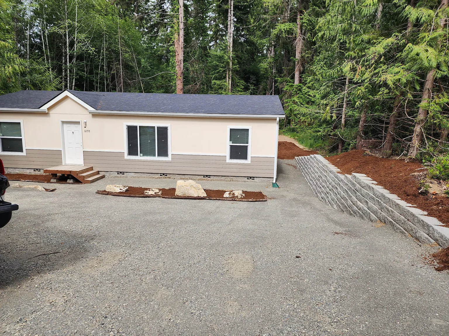 3 bed, 1500 sqft, $2,300 — Photo 2
