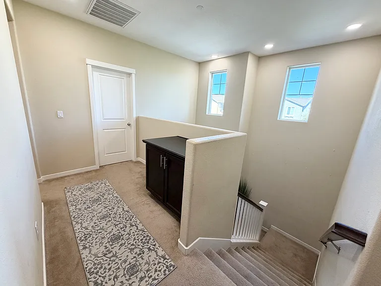 3 bedrooms upstairs