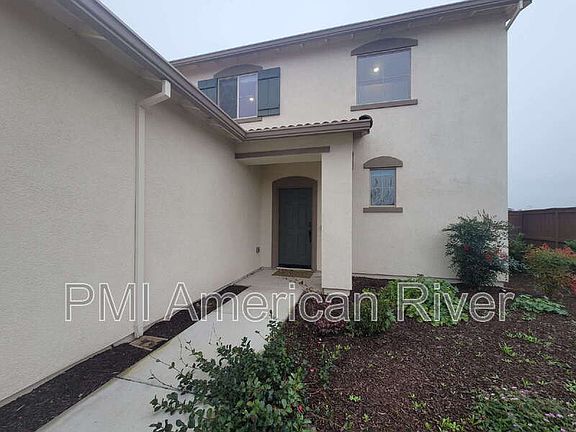 3rd image of 4033 Haflinger Way