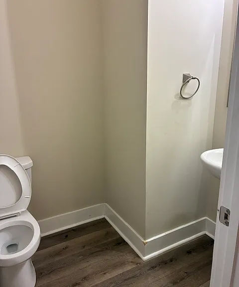 1180 Riverside Ter — Photo 16