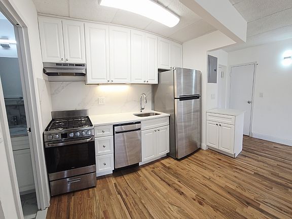 5th image of 143-40 38th Ave #308
