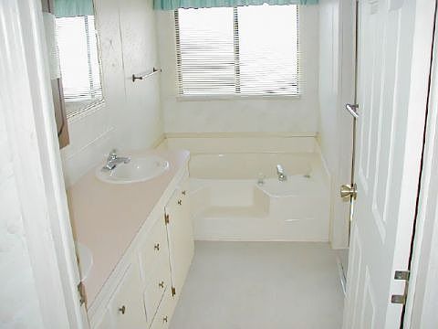 2nd image of 4736 SE Basswood Ter