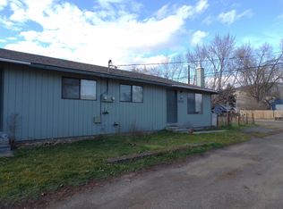 Division Ave. Duplex, La Grande, OR 97850